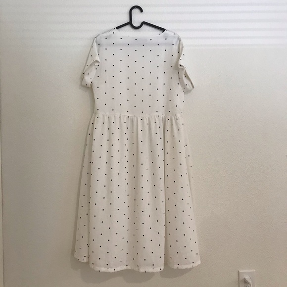 Polka Dot Flowy Maxi - Picture 3 of 5